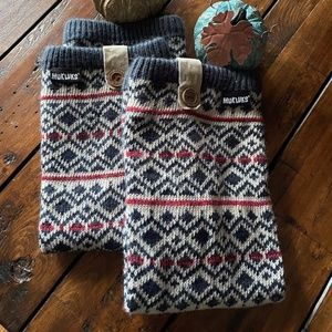 Muk Luk Leg Warmers